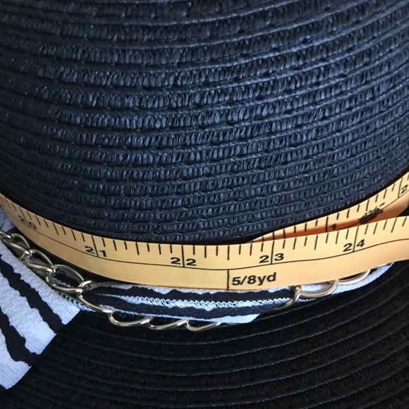 Black Ellen Tracy sun hat with accent scarf 👒 - Picture 8 of 10